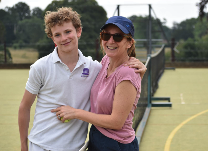 sandroyd-leavers-and-parents-tennis