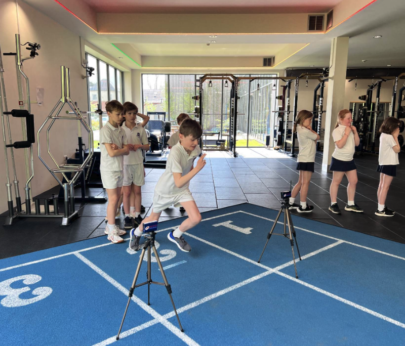 sandroyd-year-5-pe-fitness-at-bryanston-school